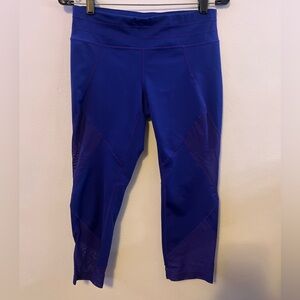 Athleta Purple Cropped Leggings